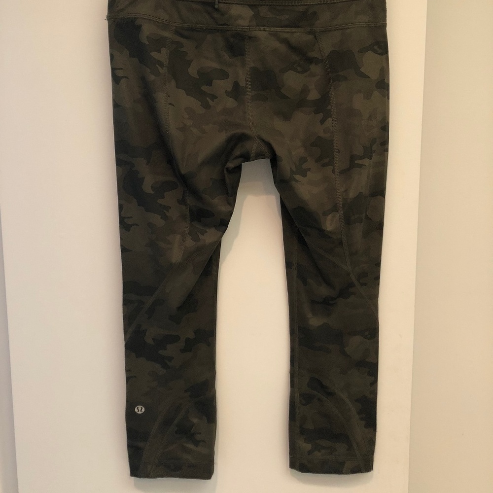 Lululemon Cropped Camo Pants